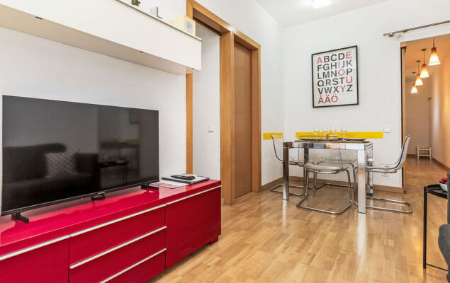 Sants-Montjuïc: Avenida Madrid - Photo 11